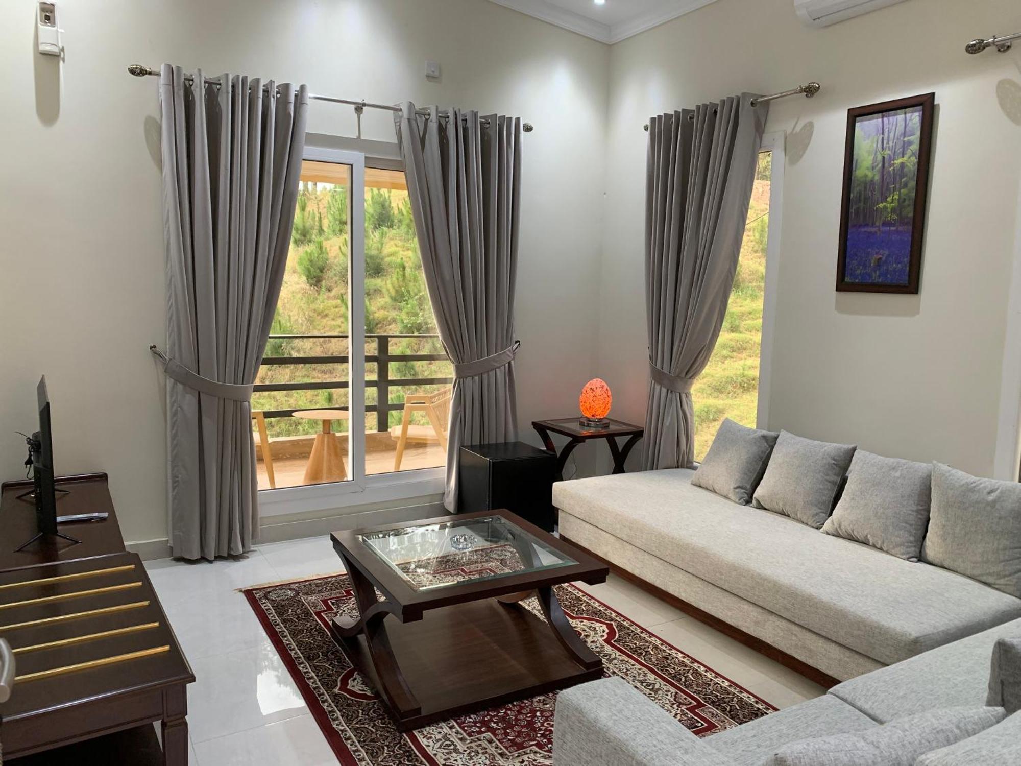Hidden Hills Hotel & Resort Mansehra Exterior photo