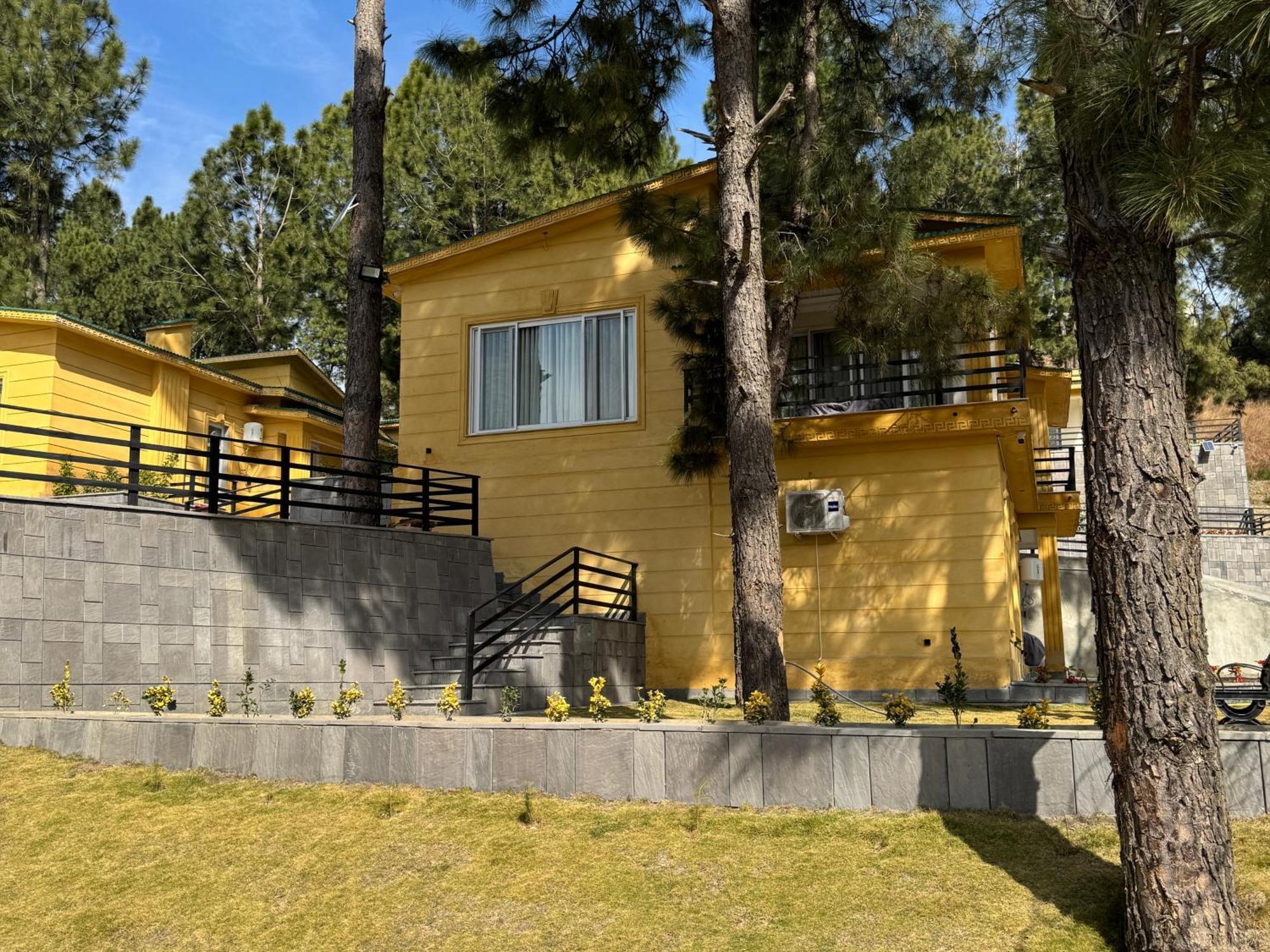 Hidden Hills Hotel & Resort Mansehra Exterior photo